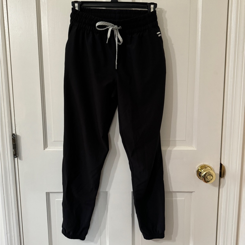 Vuori Weekend Jogger Black Pants with Drawstring